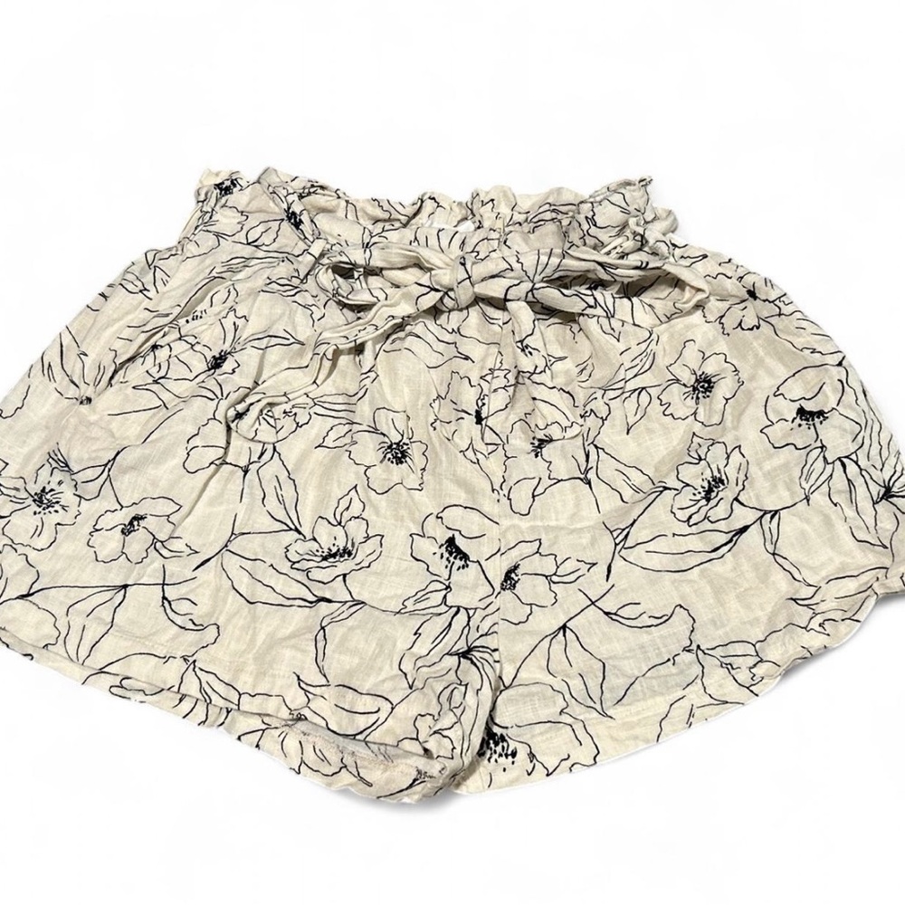 LUSH Black and Cream Floral Print Tie Shorts